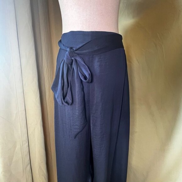 Sheike  Navy Blue  Satin  Ruffle  Crop  Pants  Womens Size 10 - Picture 9 of 16